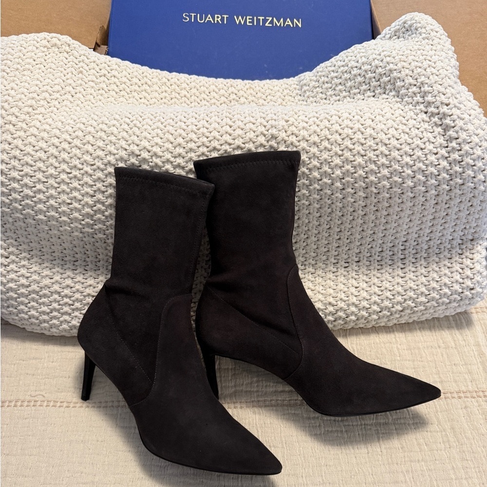 Stuart Weitzman Linsi 75 Suede Sock Boots